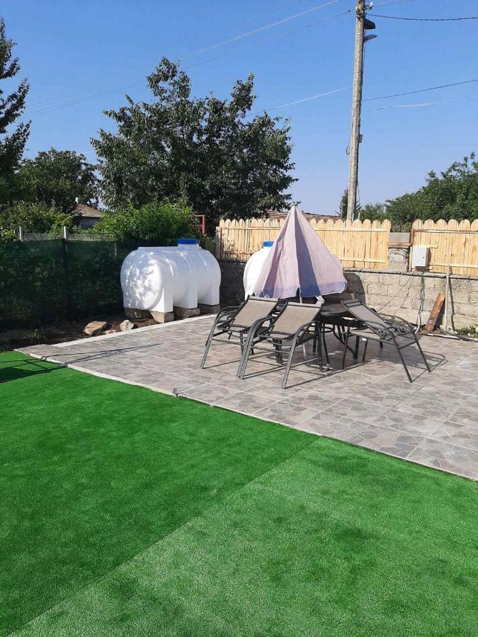 Къща За Гости Релакс Tsarichino Εξωτερικό φωτογραφία